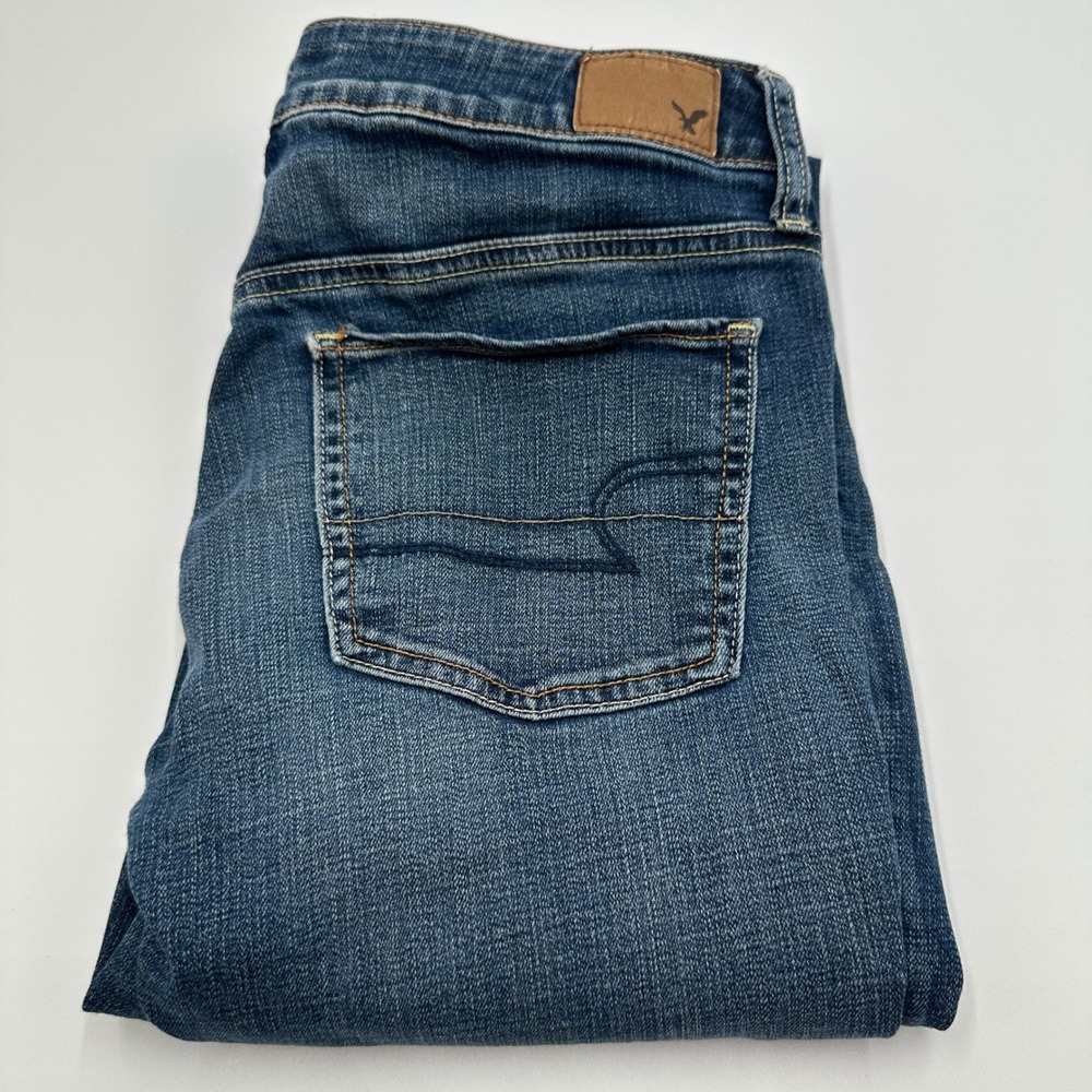 American Eagle Straight Jeans Womens 6 X-Long Super Stretch Medium Wash Tall